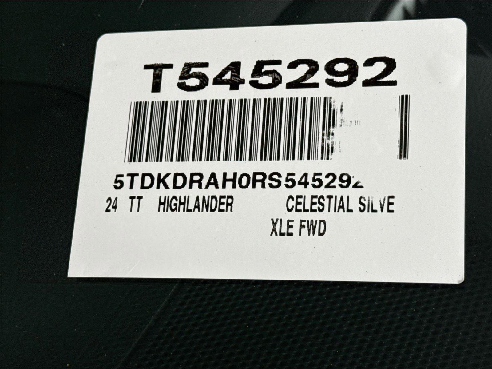 Certified 2024 Toyota Highlander XLE FWD image 46