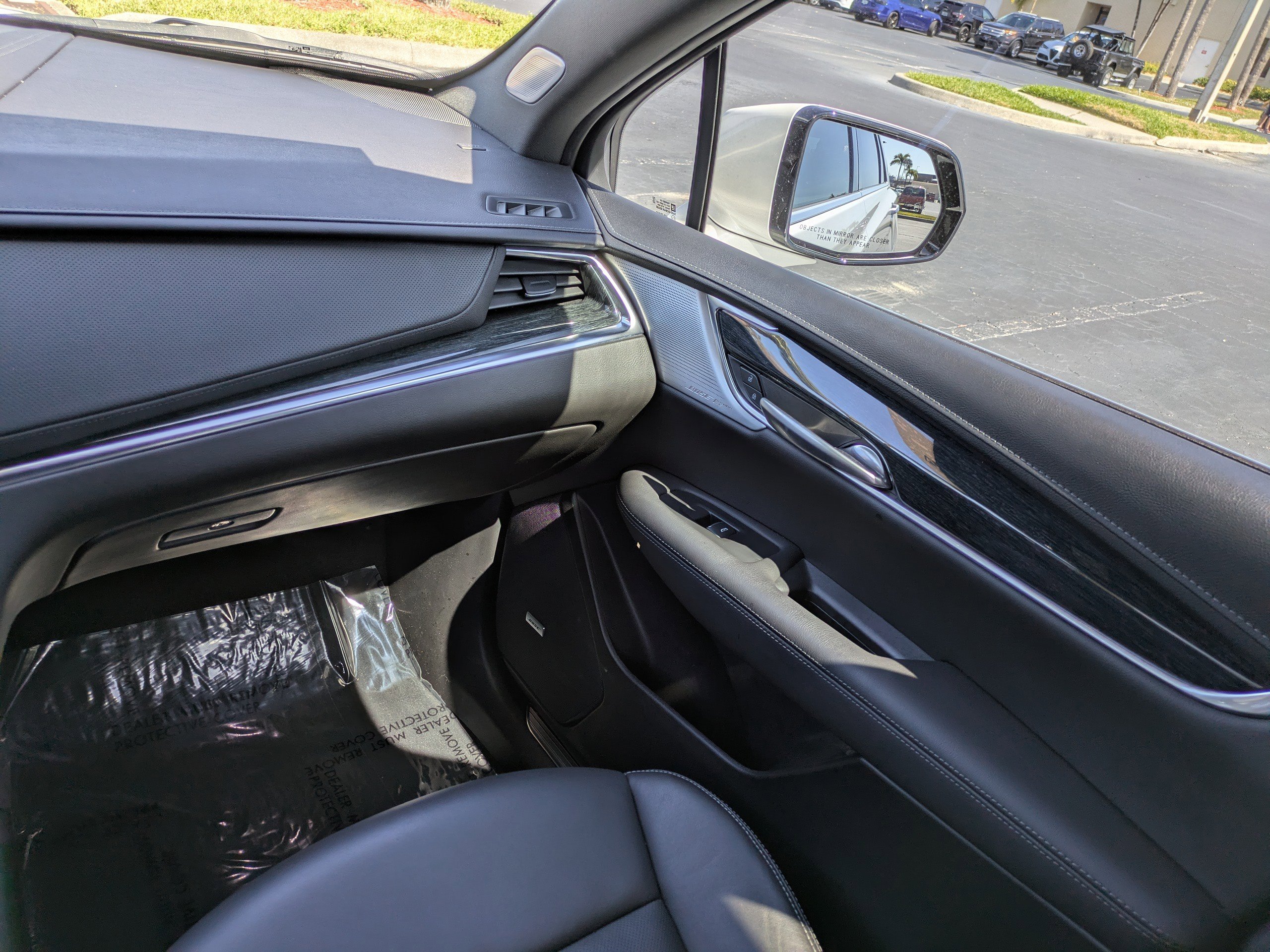 Certified 2023 Cadillac XT5 Premium Luxury image 16