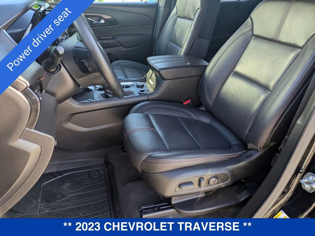 Certified 2023 Chevrolet Traverse RS image 17