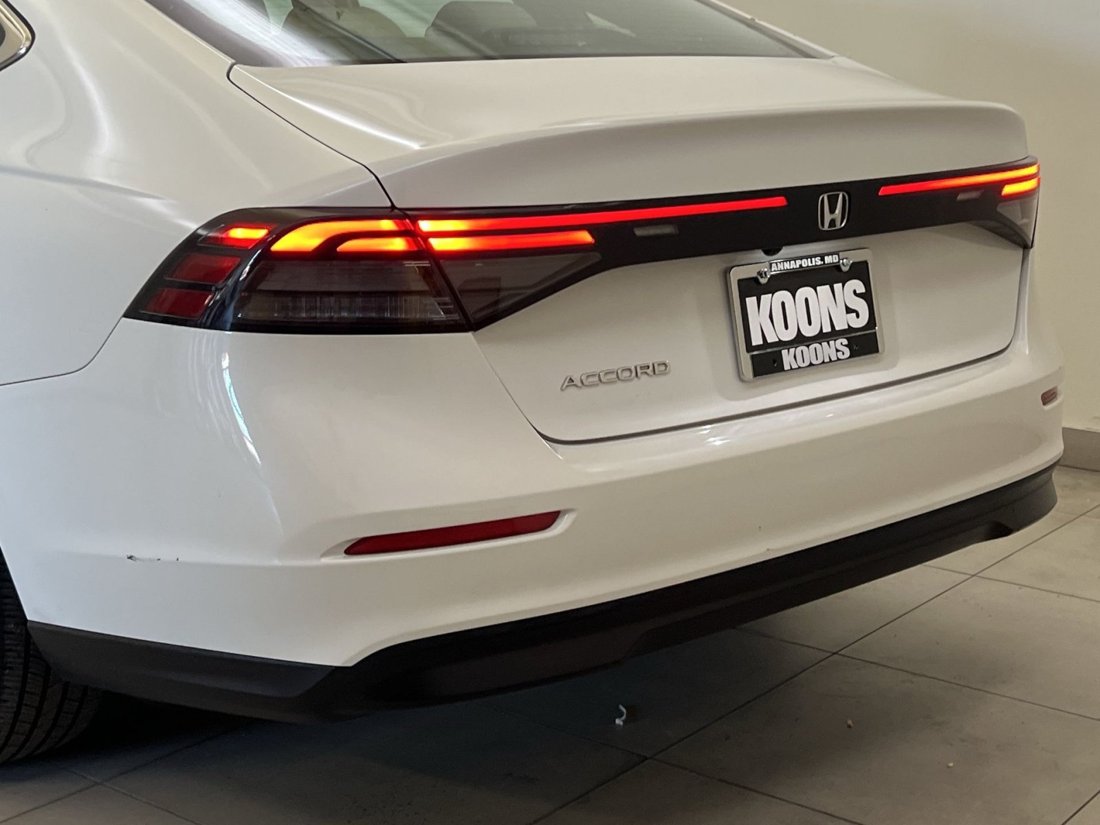Used 2023 Honda Accord EX image 29