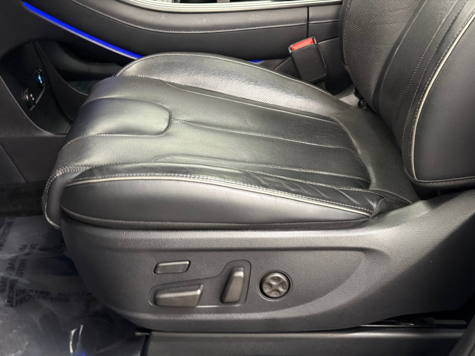 Used 2020 Hyundai Palisade Limited AWD/4WD image 17