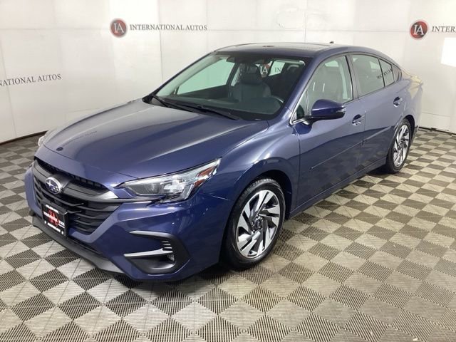 Used 2023 Subaru Legacy Limited image 1