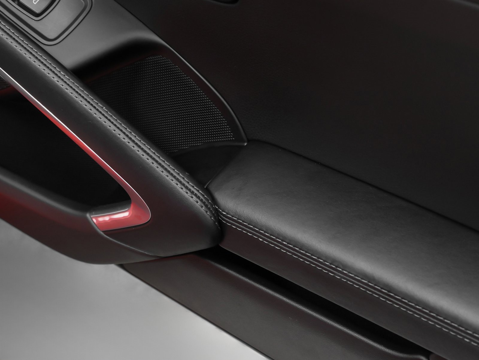 Certified 2017 Porsche 911 Carrera 4S image 32