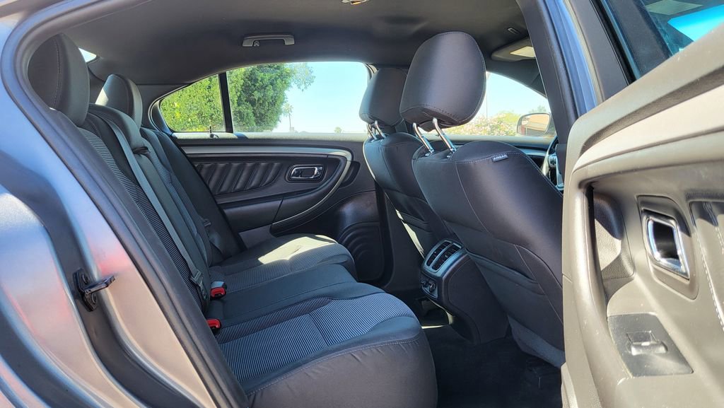 Used 2013 Ford Taurus SEL image 19