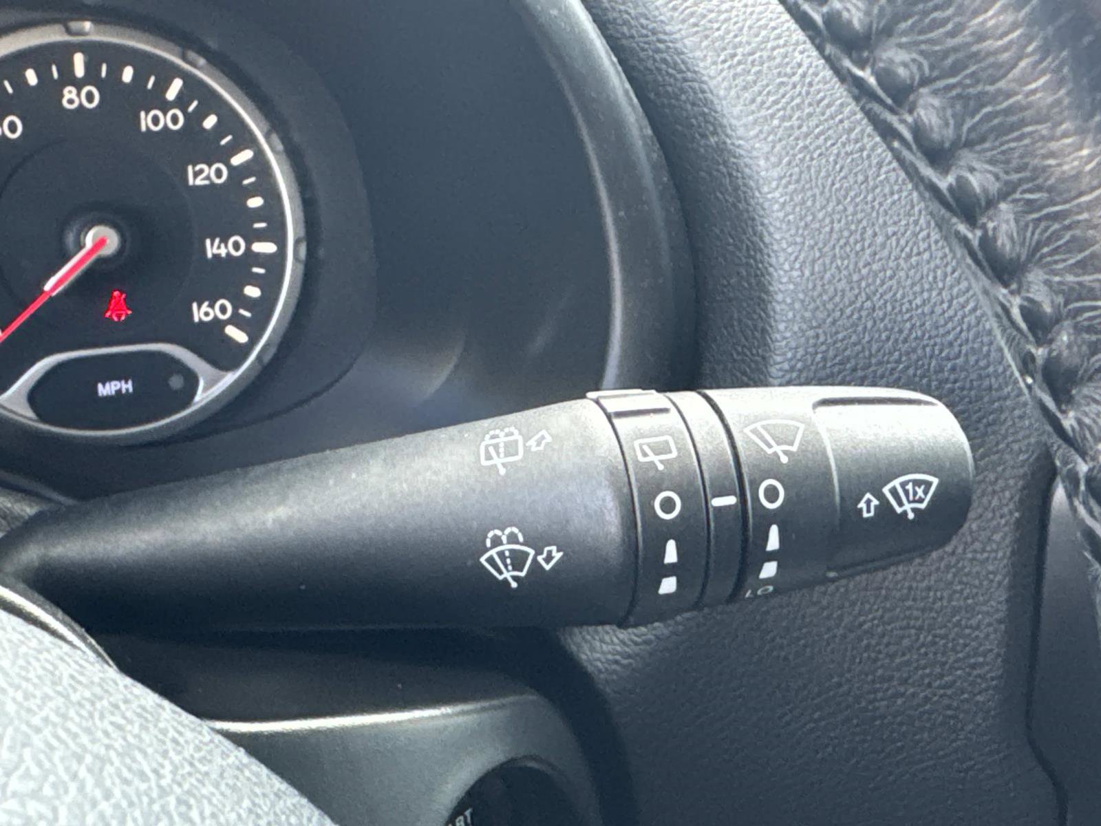 Used 2019 Jeep Renegade Altitude w/ Quick Order Package 2XM image 21