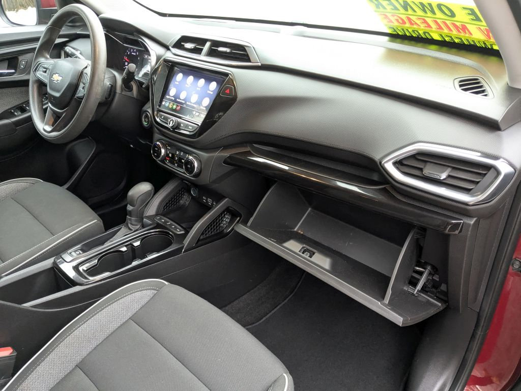 Certified 2021 Chevrolet TrailBlazer LT w/ Convenience Package image 25
