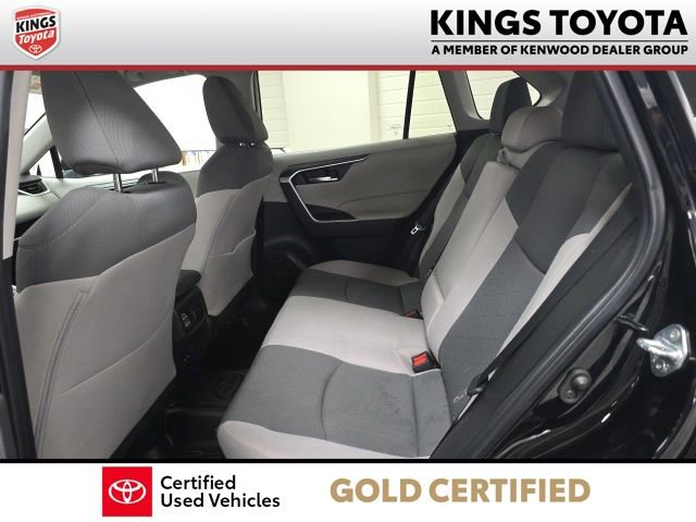 Used 2022 Toyota RAV4 XLE w/ Convenience Package image 14