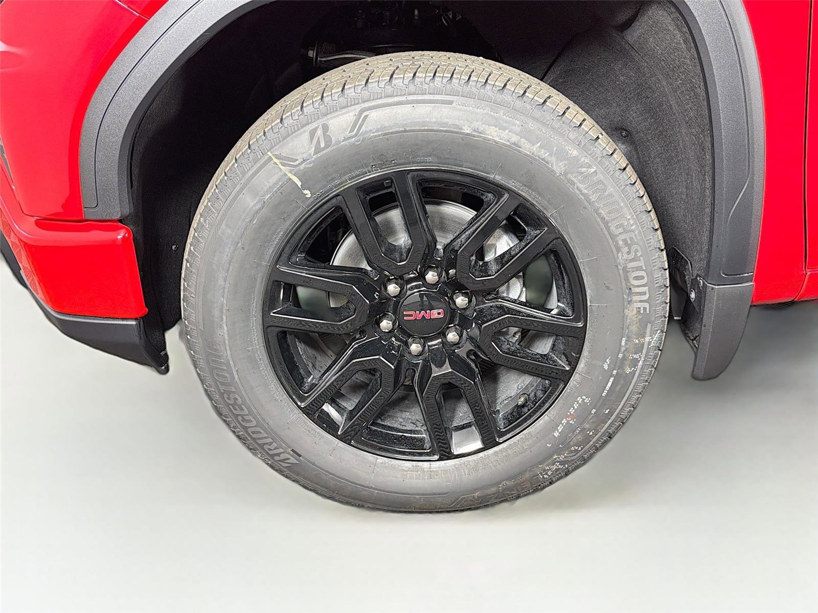 New 2026 GMC Sierra 1500 Elevation image 29