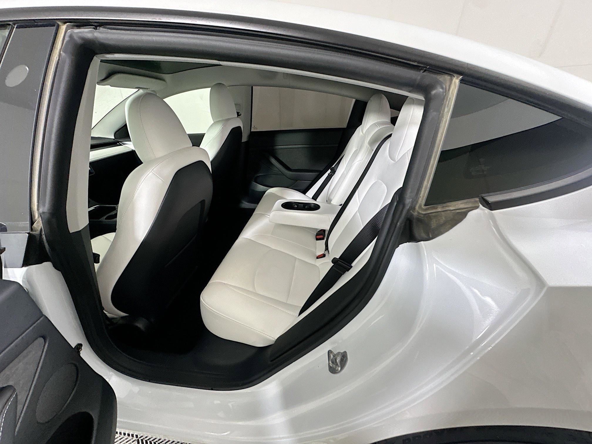 Used 2023 Tesla Model 3 Performance image 28