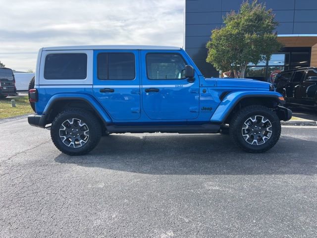 New 2026 Jeep Wrangler Unlimited Sahara AWD/4WD image 2