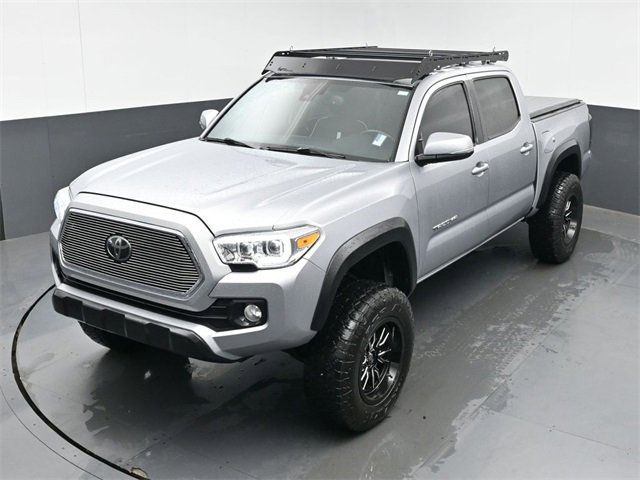Used 2021 Toyota Tacoma TRD Off-Road image 34