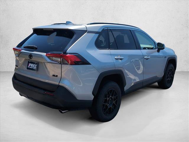 Used 2023 Toyota RAV4 XLE FWD image 5