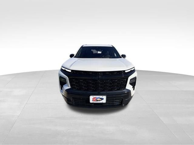 Used 2025 Chevrolet Traverse RS AWD/4WD image 2