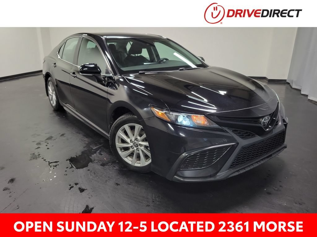 Used 2024 Toyota Camry SE