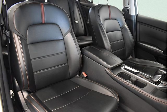 Used 2020 Nissan Sentra SR w/ Premium Package image 6