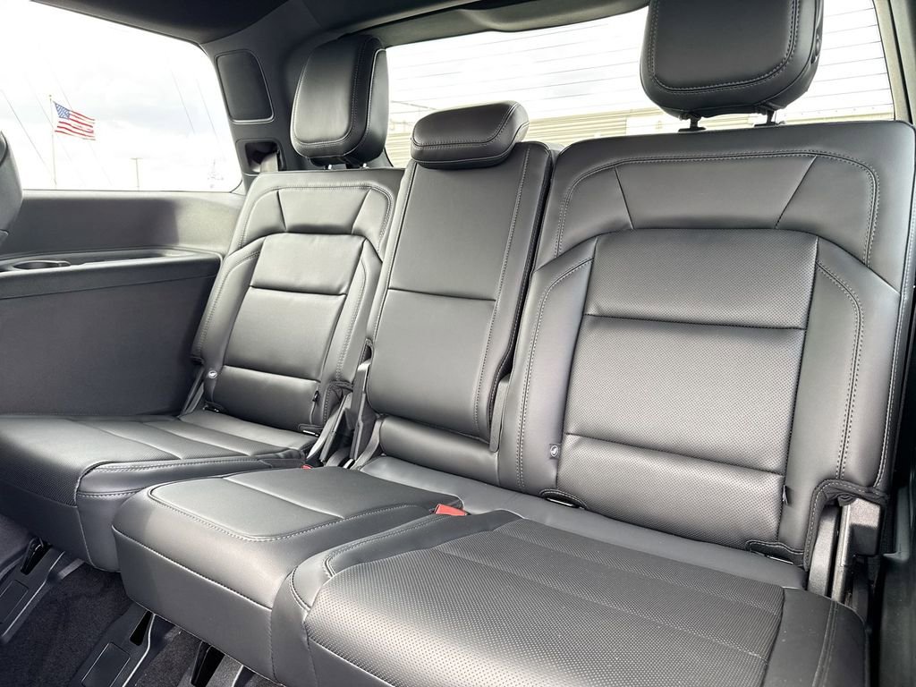 New 2026 Lincoln Navigator Reserve w/ Jet Appearance Package AWD/4WD image 25