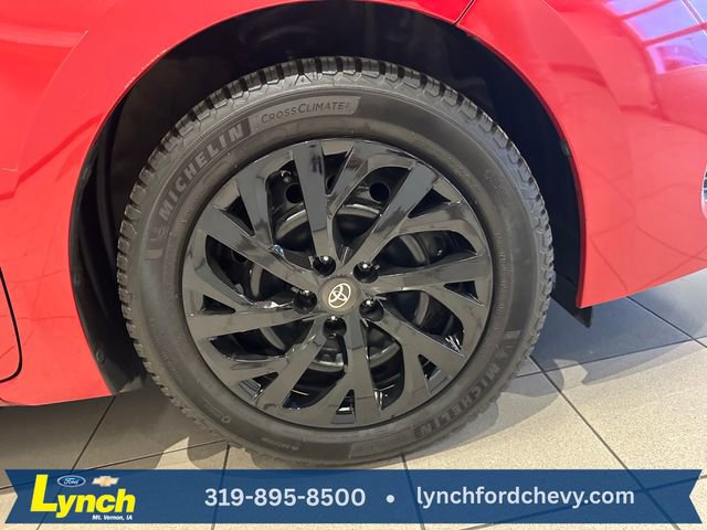 Used 2018 Toyota Corolla LE image 20