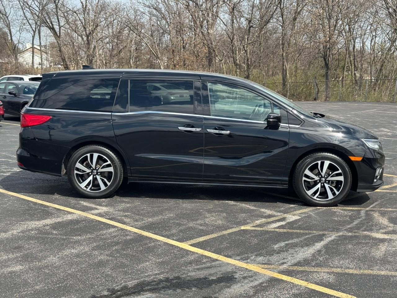 Used 2018 Honda Odyssey Elite image 3