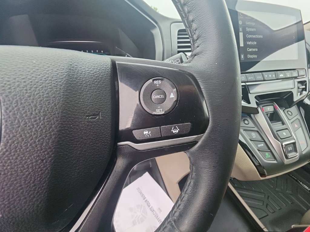 Certified 2023 Honda Odyssey Touring image 18