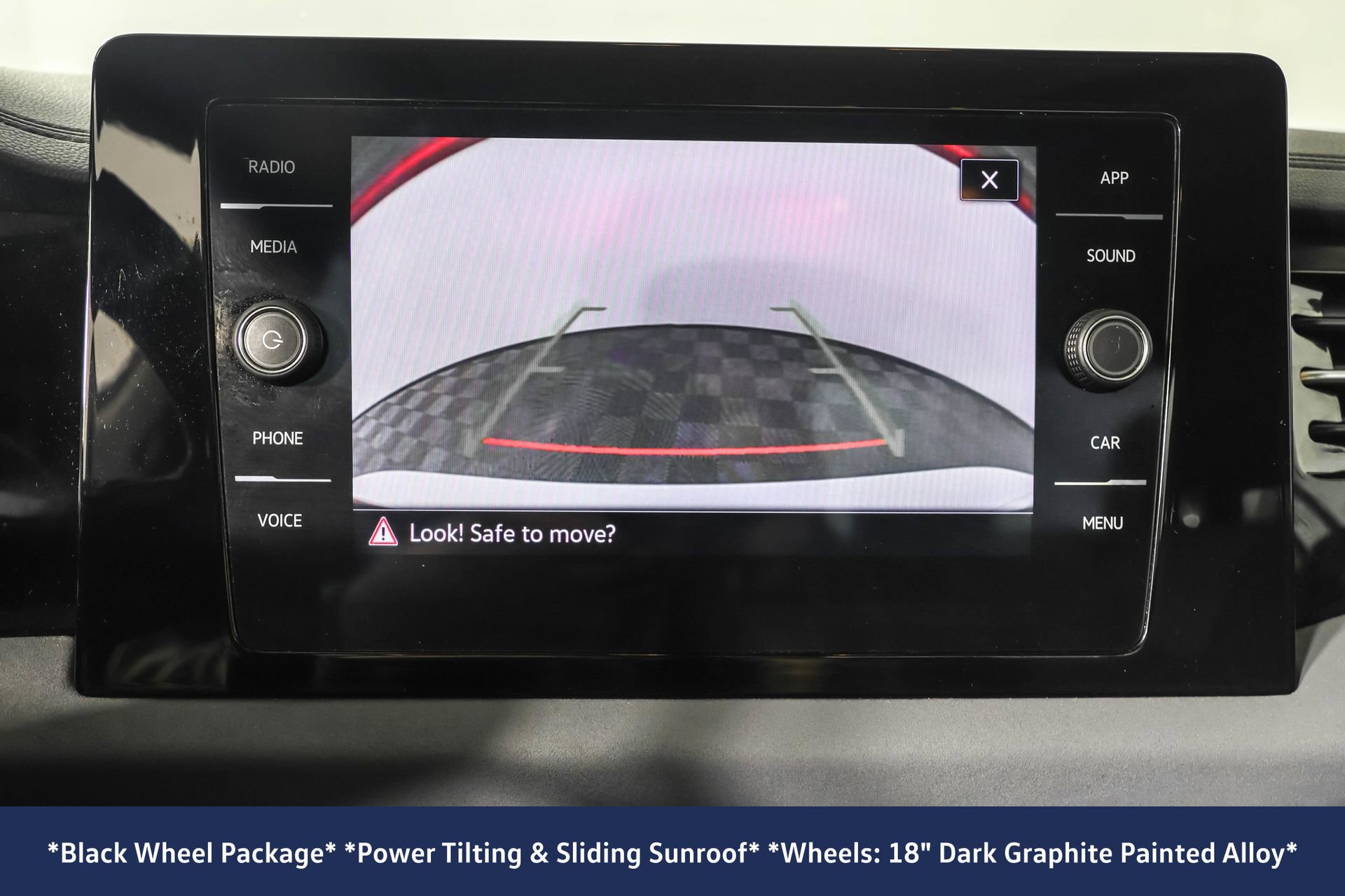 Used 2025 Volkswagen Jetta SE image 7