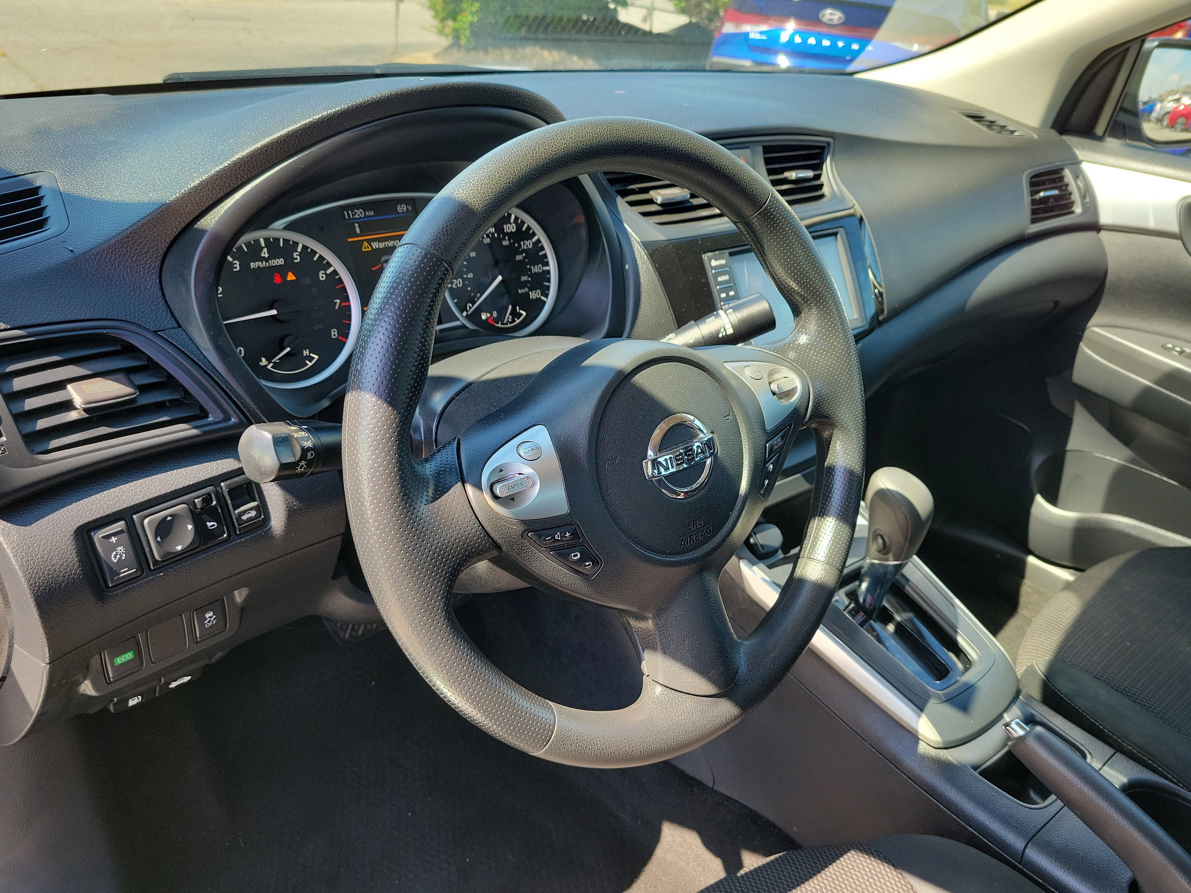 Used 2019 Nissan Sentra S FWD image 18