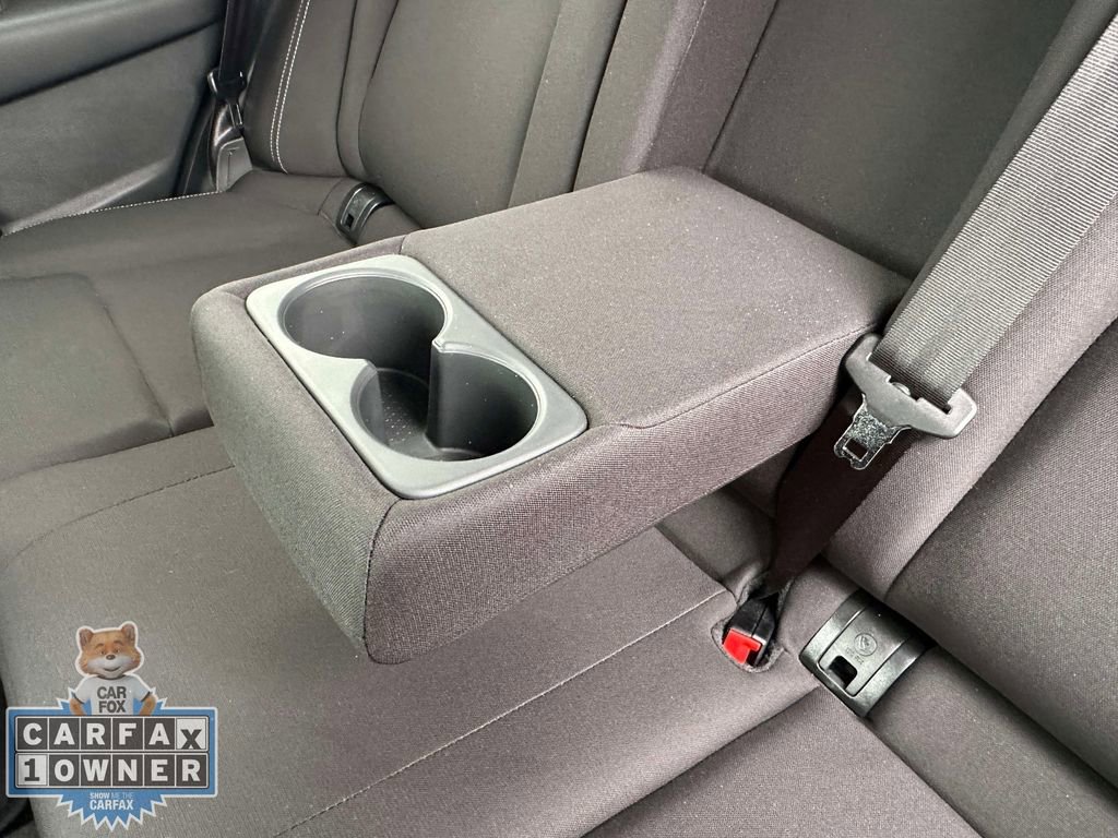 Used 2025 Nissan Rogue S image 14