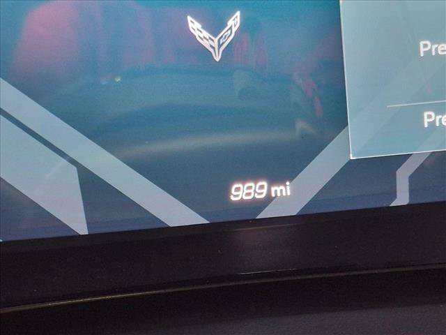 Used 2023 Chevrolet Corvette Stingray Premium Cpe w/ Z51 Performance Package RWD image 10
