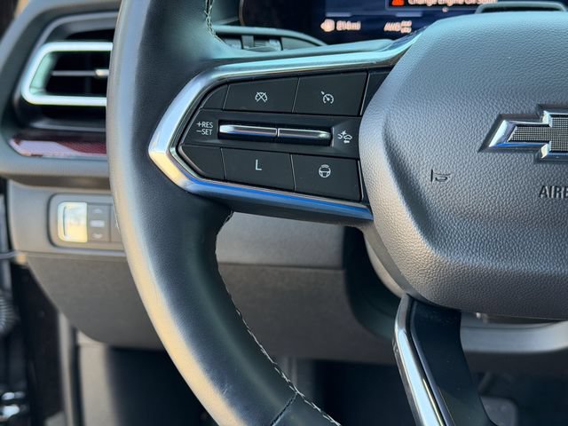 Used 2024 Chevrolet Traverse Z71 w/ Enhanced Driving Package AWD/4WD image 12