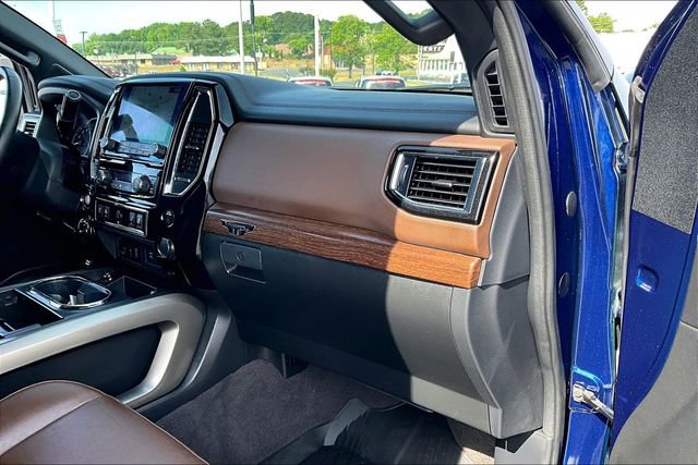 Used 2022 Nissan Titan Platinum Reserve w/ Moonroof Package AWD/4WD image 23