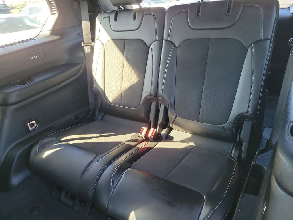 Used 2022 Jeep Grand Cherokee L Laredo image 16