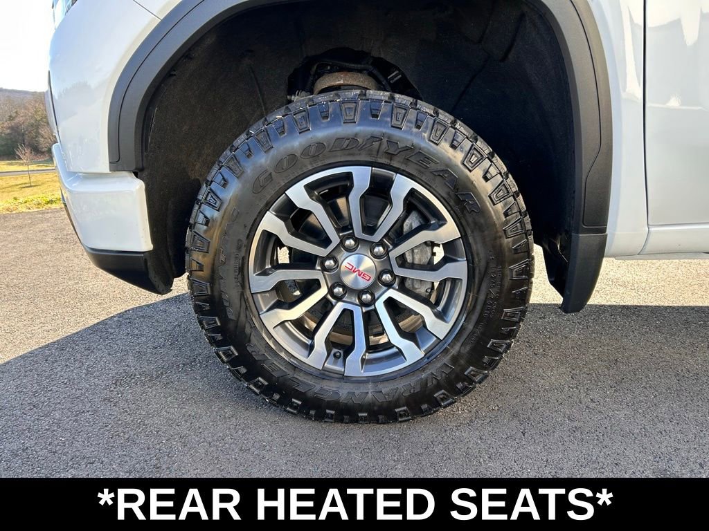 Certified 2022 GMC Sierra 1500 AT4 w/ AT4 Preferred Package image 12