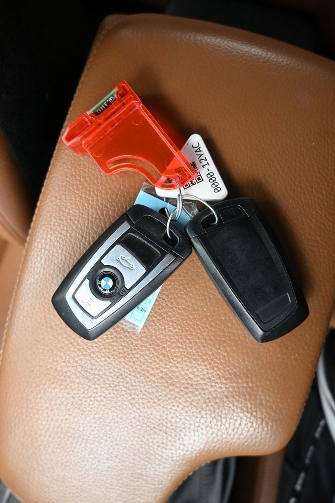 Used 2014 BMW 428i Convertible image 18