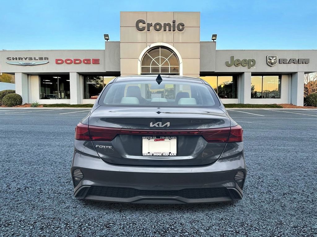 Used 2023 Kia Forte LXS w/ LXS Technology Package image 4