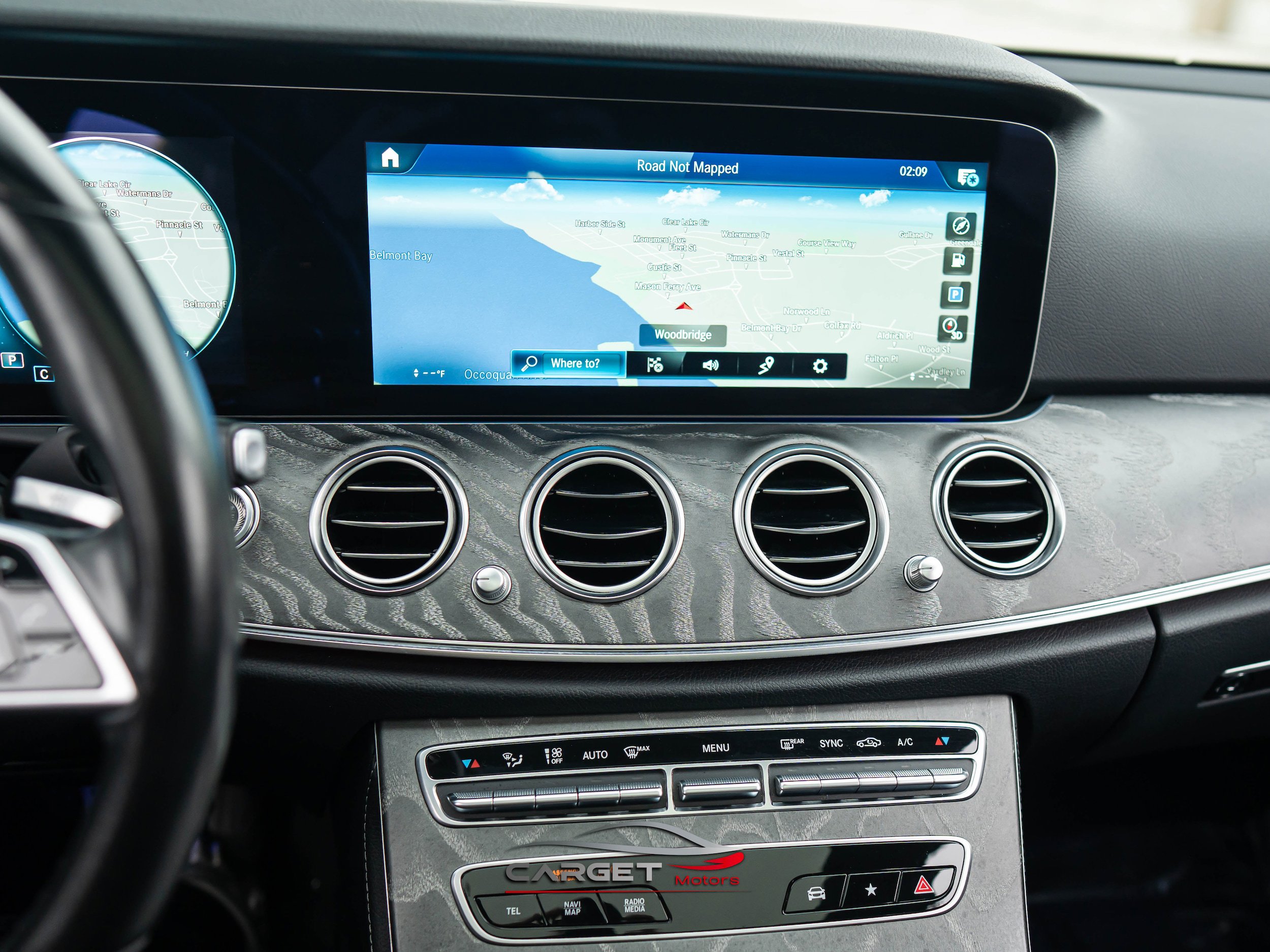 Used 2021 Mercedes-Benz E 350 Sedan w/ Premium Package image 31