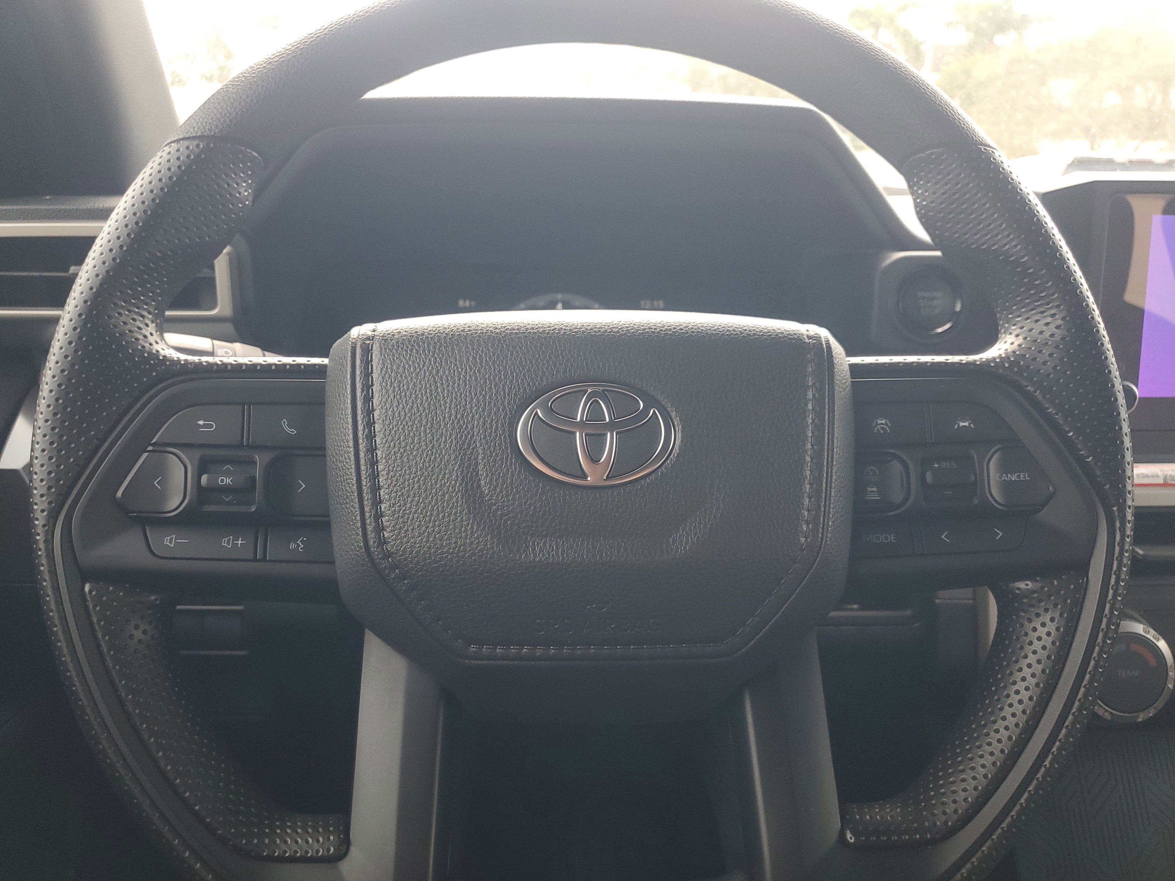 Certified 2025 Toyota Tacoma SR5 image 19