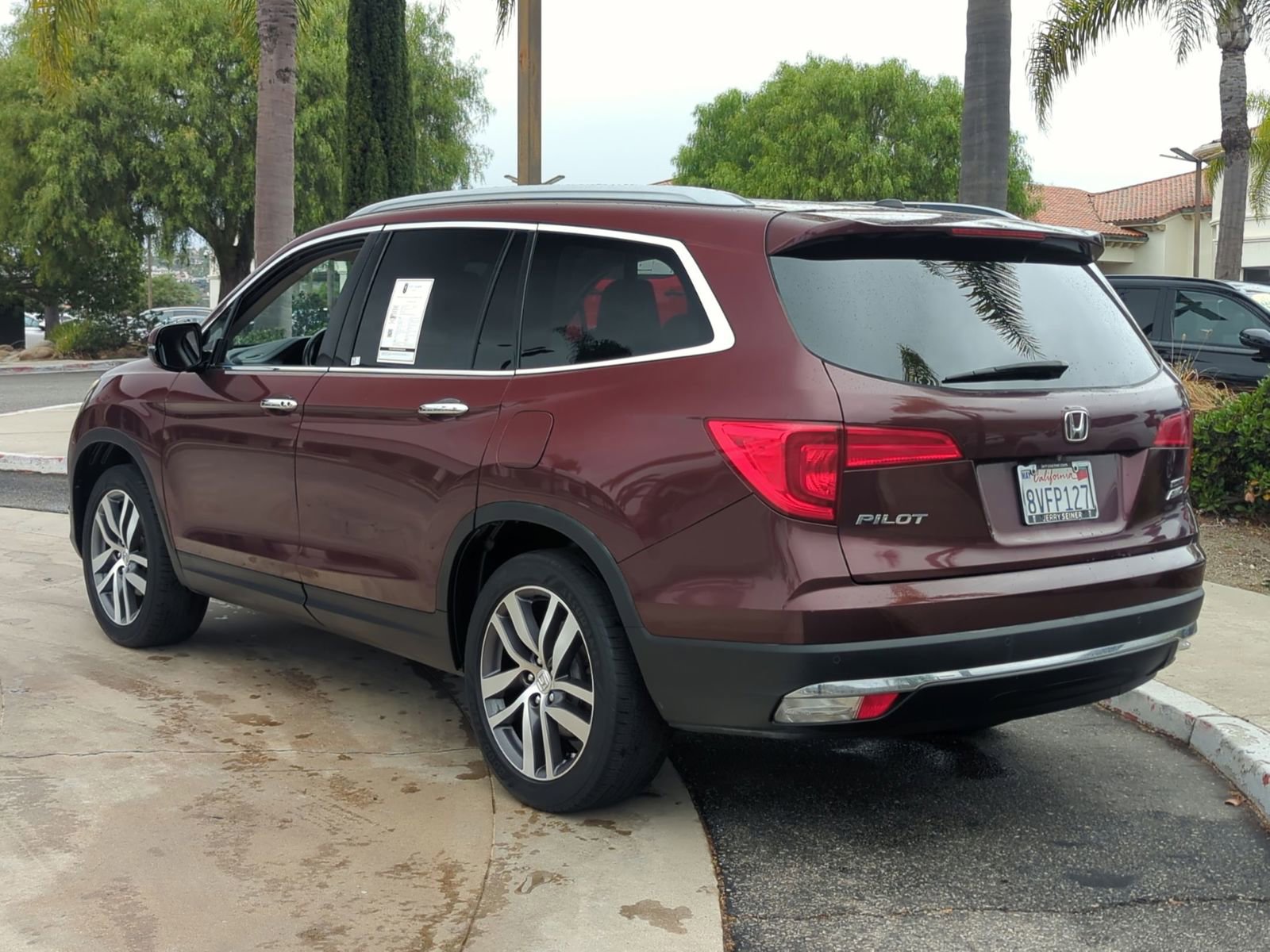 Used 2016 Honda Pilot Touring image 3