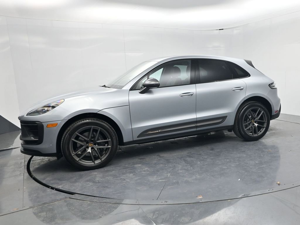 Used 2024 Porsche Macan Turbo image 4