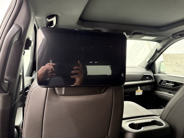 New 2025 Chevrolet Suburban RST w/ RST Capability Package image 18