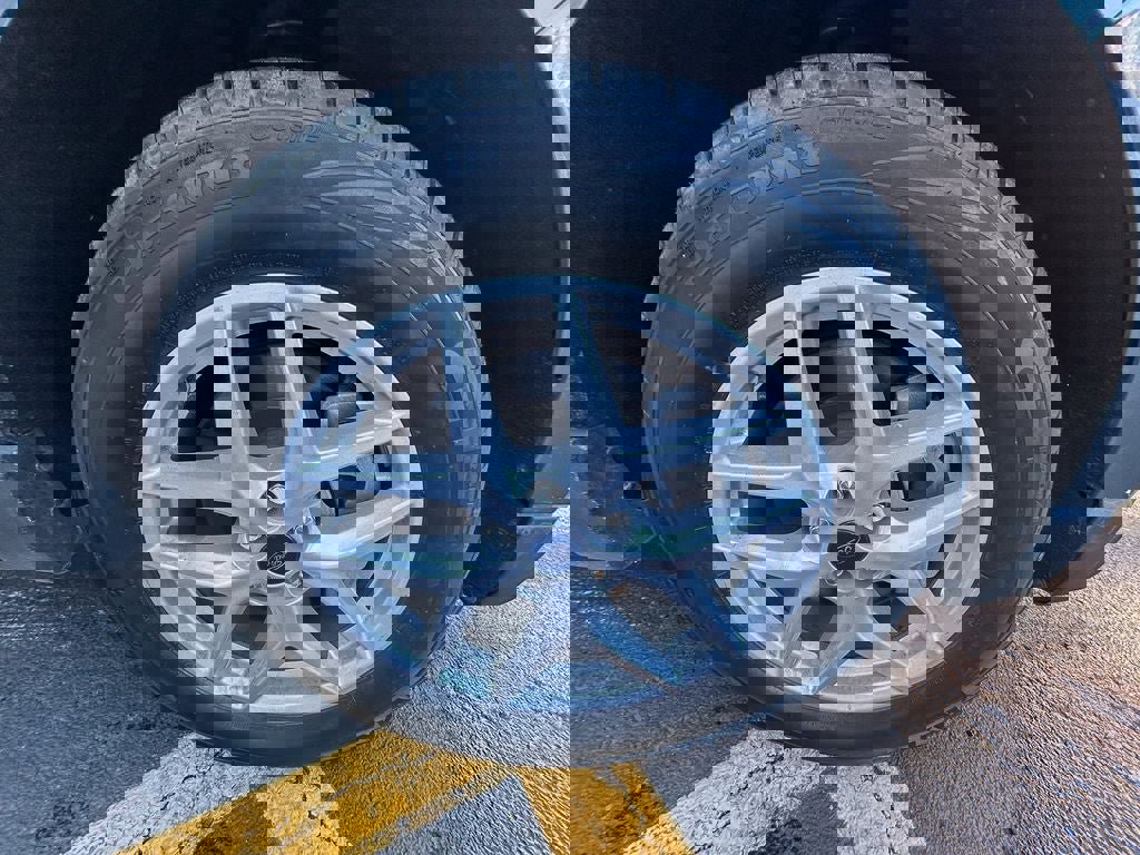 Used 2022 Ford Edge SEL w/ Convenience Package image 12