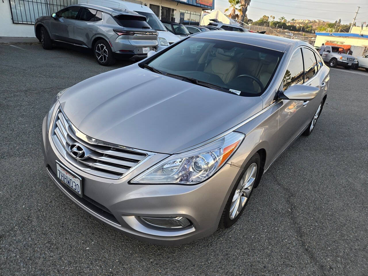 Used 2014 Hyundai Azera Limited FWD image 8