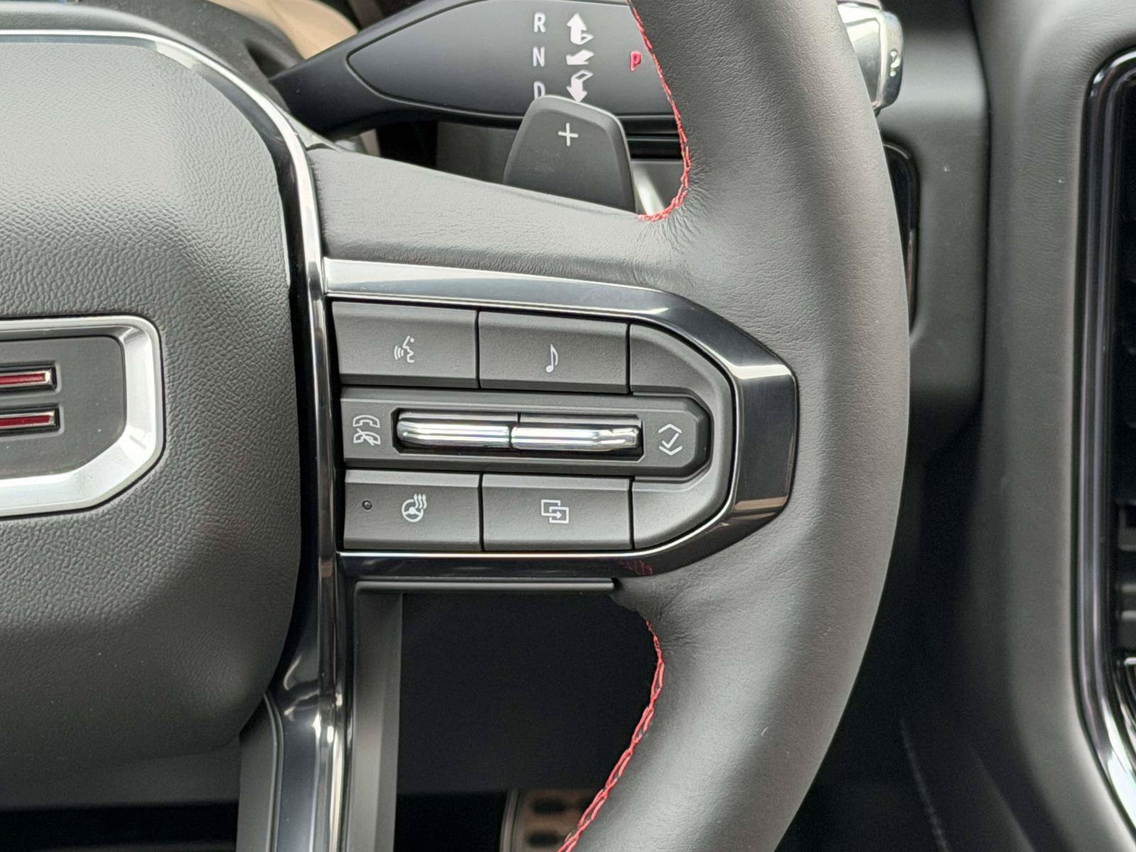New 2026 GMC Yukon AT4 Ultimate AWD/4WD image 18