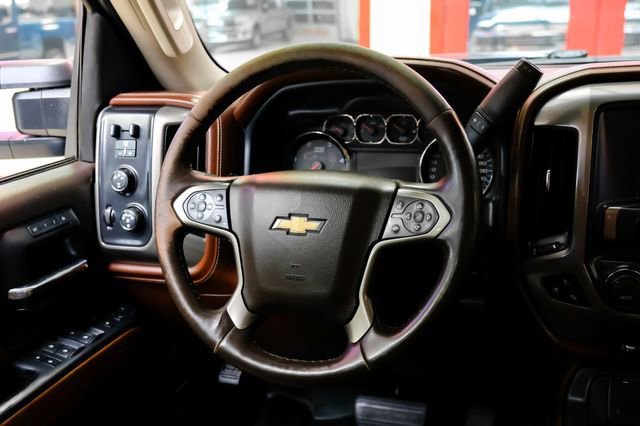 Used 2016 Chevrolet Silverado 2500 High Country w/ Duramax Plus Package AWD/4WD image 17