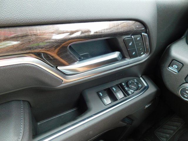 New 2025 Chevrolet Silverado 3500 LTZ w/ LTZ Convenience Package image 29