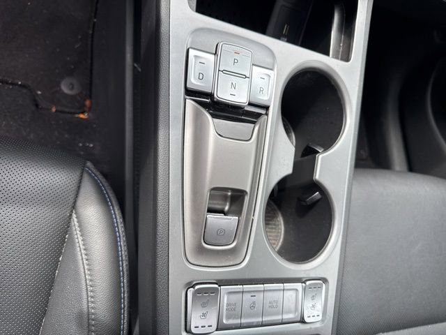 Used 2023 Hyundai Kona Limited image 12
