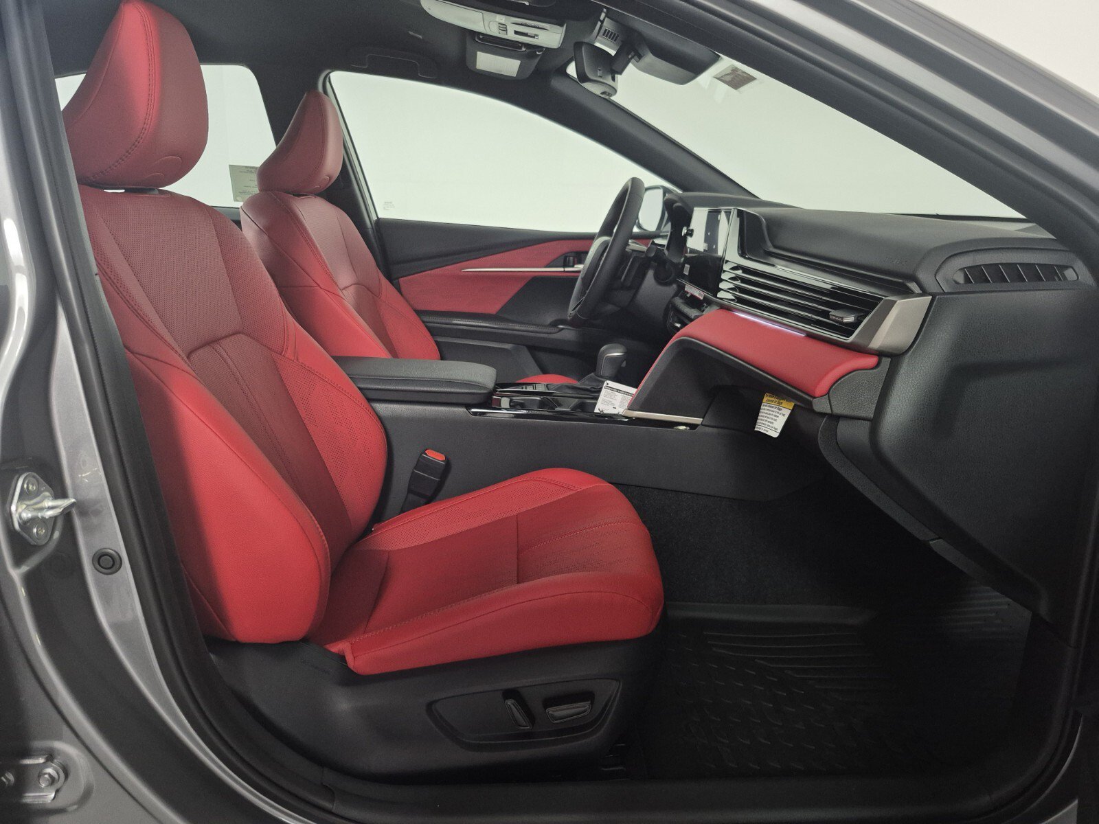 New 2026 Toyota Camry XSE FWD image 33