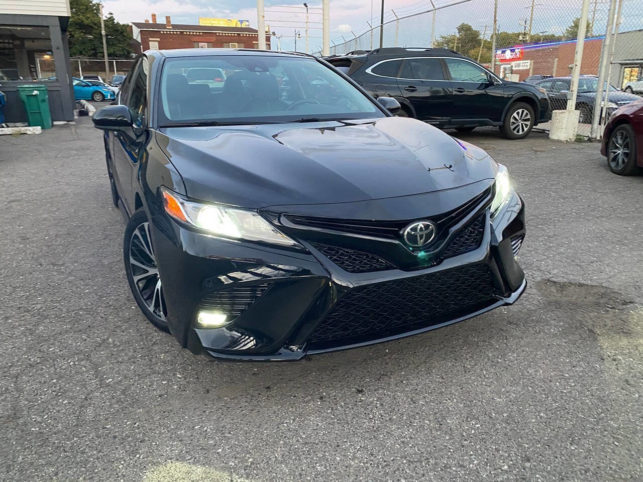 Used 2019 Toyota Camry SE image 33