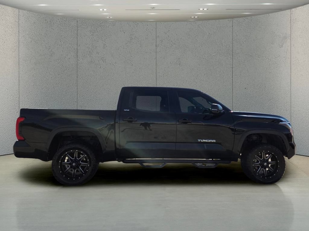 Used 2022 Toyota Tundra SR5 w/ SR5 Premium Package RWD image 6