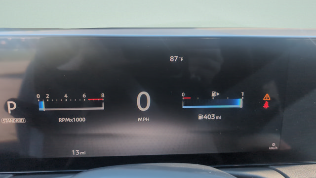Used 2026 Nissan Sentra SV w/ SV Convenience Package FWD image 12
