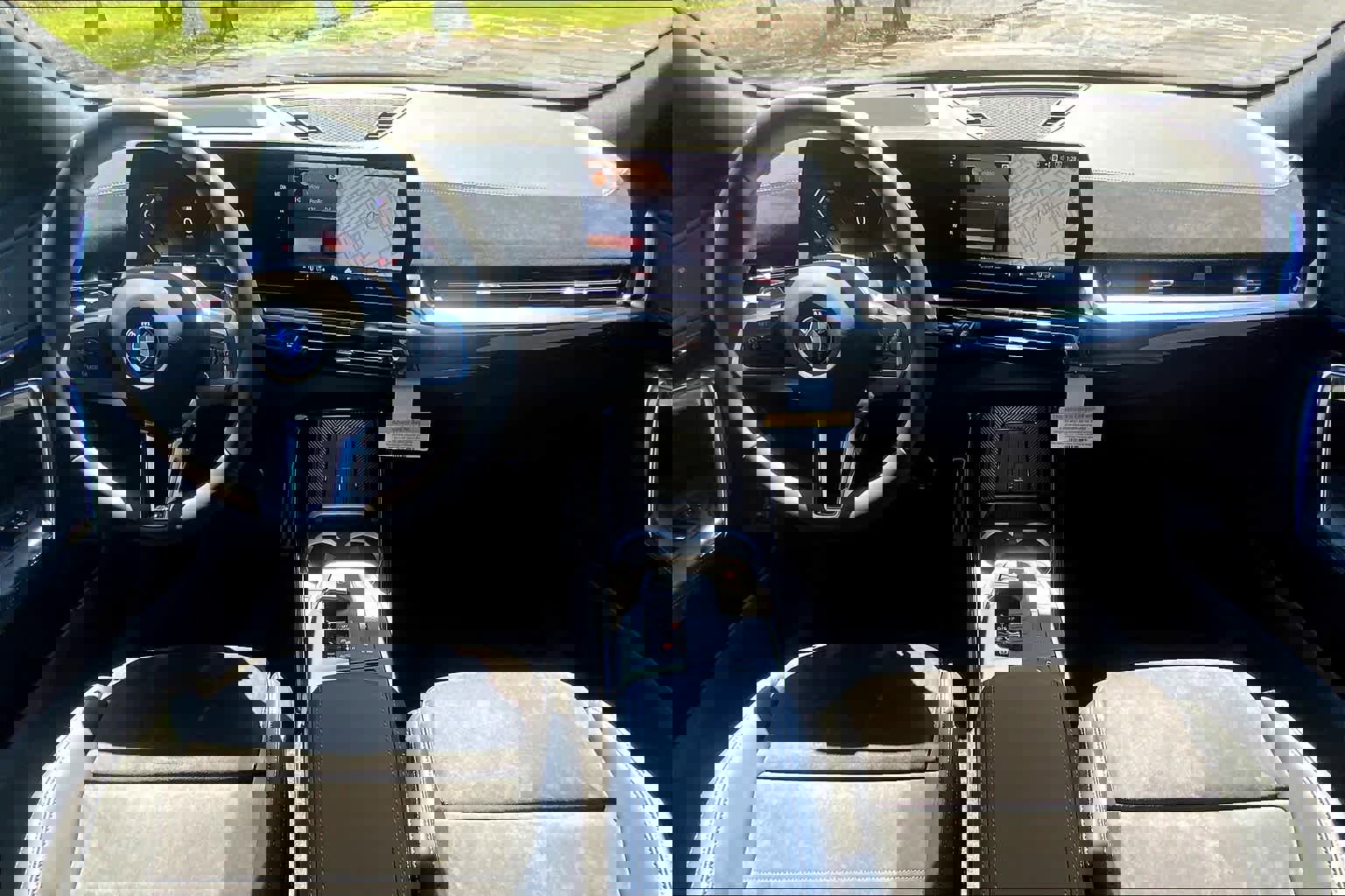 New 2025 BMW X2 xDrive28i w/ Technology Package image 5