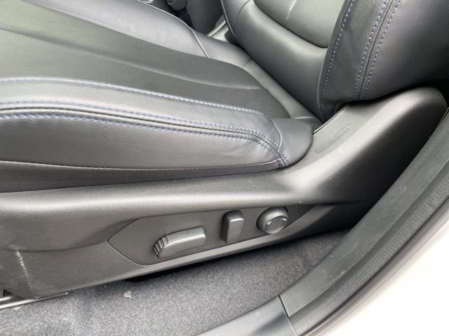 Used 2025 Subaru Forester Limited image 9